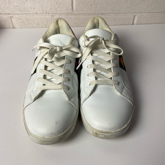Gucci Bumble Bee Sneakers - Picture 2 of 7